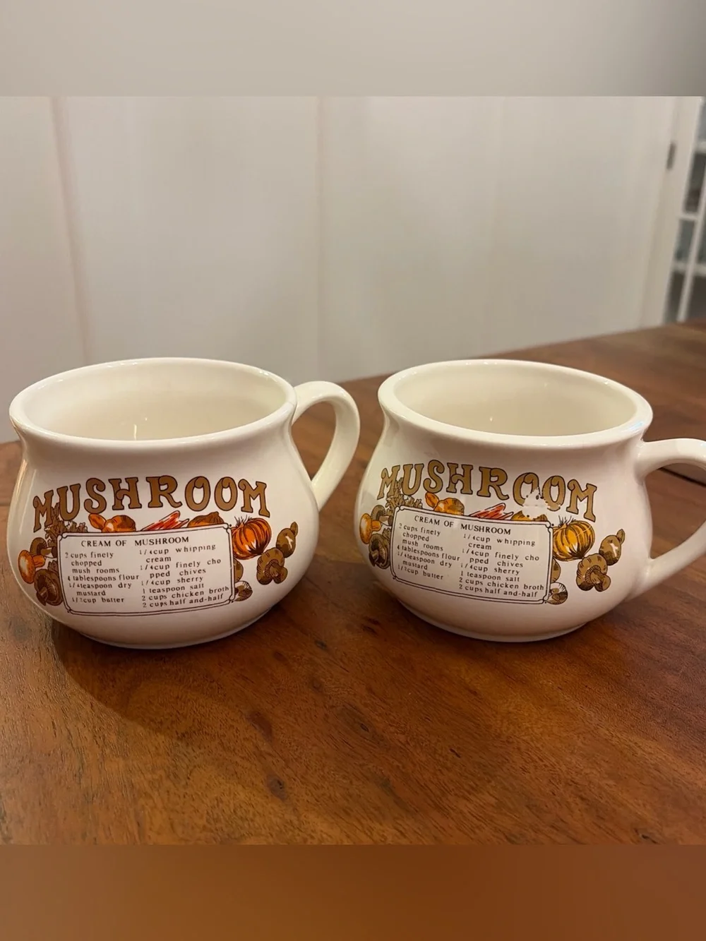 Vintage 1970s Mushroom Soup Recipe Ceramic Mugs Cups Set of 2 Retro Kitchen READ